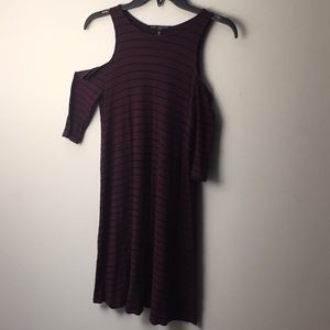 DRESS🌟 SIZE MEDIUM 🌟 Striped**